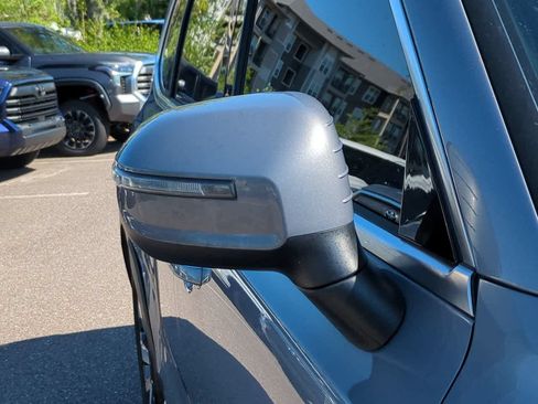 Used 2022 Kia Telluride S FWD image 12