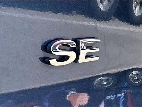 Used 2022 Ford EcoSport SE w/ SE Convenience Package AWD/4WD image 9
