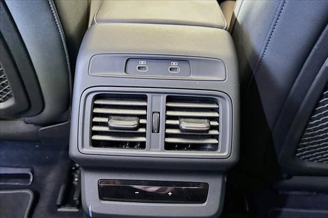 Used 2025 Audi Q5 Premium w/ Convenience Package AWD/4WD image 22