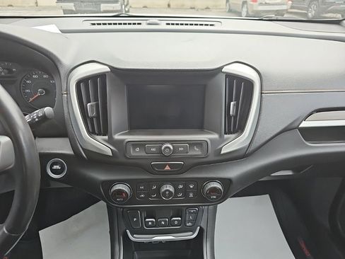 Used 2018 GMC Terrain SLE w/ Driver Convenience Package AWD/4WD image 10