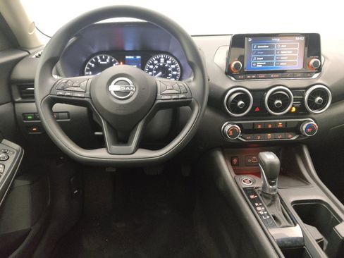 Used 2024 Nissan Sentra S image 22