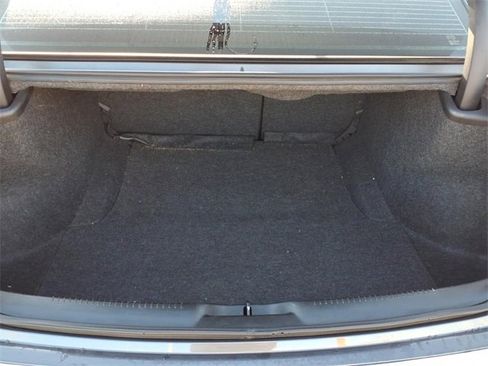 Used 2019 Chrysler 300 Touring w/ Driver Convenience Group image 23