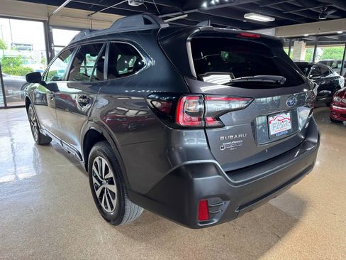 Used 2021 Subaru Outback Premium AWD/4WD image 5