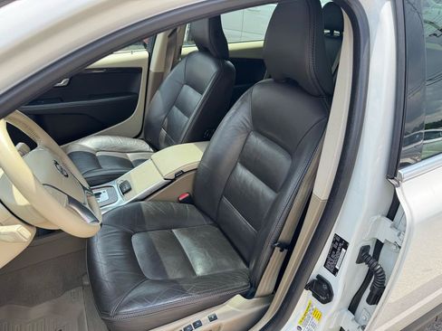 Used 2012 Volvo XC70 T6 AWD/4WD image 12