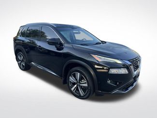 Used 2023 Nissan Rogue SL w/ SL Premium Package AWD/4WD video 3
