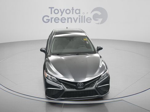 Used 2024 Toyota Camry SE w/ Convenience Package image 22