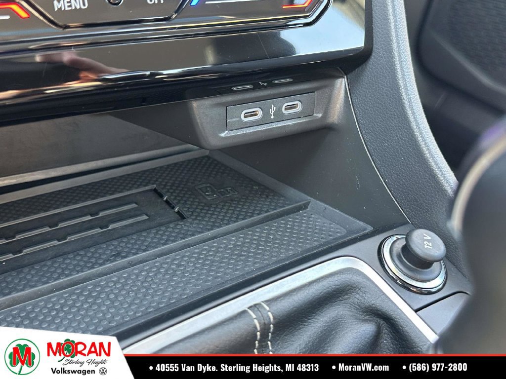 Used 2026 Volkswagen Jetta SE FWD image 28
