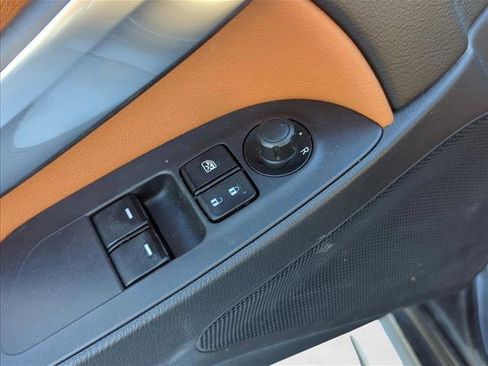 Used 2017 FIAT 124 Spider Lusso image 7