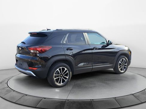 Certified 2024 Chevrolet TrailBlazer LT w/ LT Cold Weather Package image 7