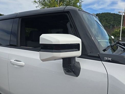 New 2025 GMC Hummer EV 3X image 27