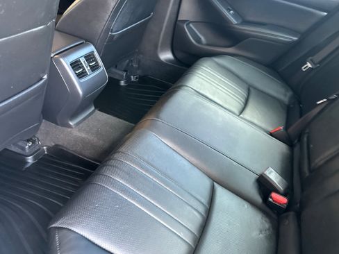 Used 2019 Honda Accord Touring image 12