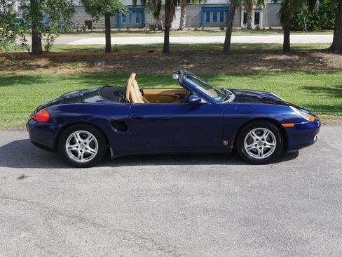 Used 2002 Porsche Boxster RWD image 66