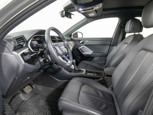 Used 2022 Audi Q3 2.0T Premium Plus image 11