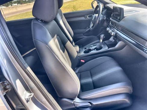 Used 2024 Honda Civic Sport image 12