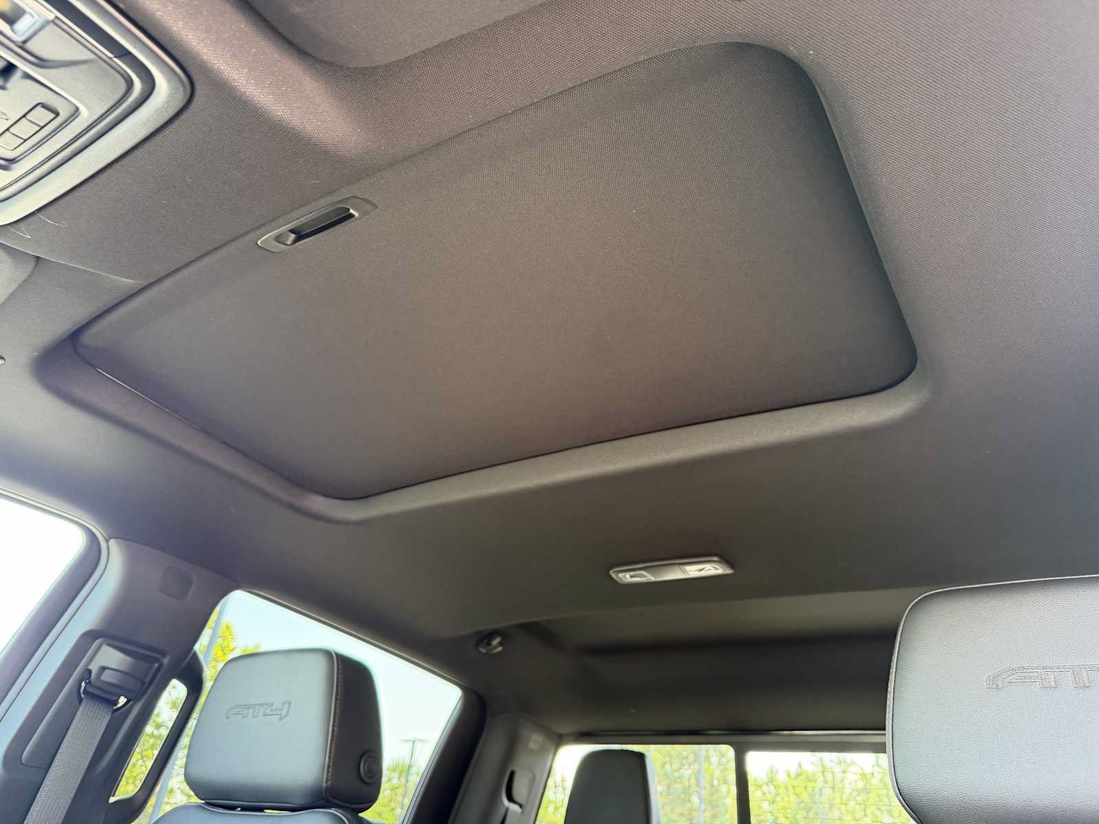 New 2026 GMC Sierra 1500 AT4 w/ AT4 Premium Package AWD/4WD image 5