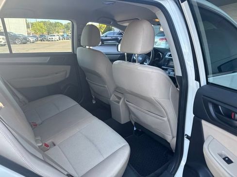 Used 2015 Subaru Outback 2.5i AWD/4WD image 11