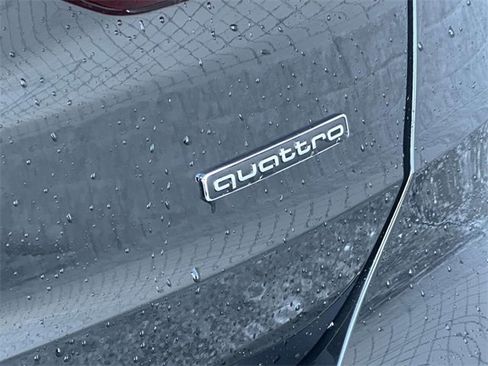 Certified 2025 Audi Q3 2.0T Premium w/ Convenience Package image 13