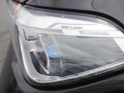 Used 2020 BMW X5 M50i AWD/4WD image 10