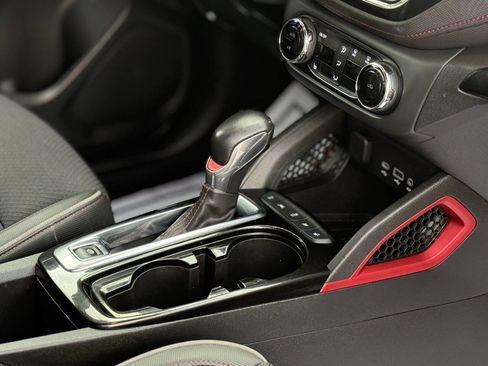 Used 2021 Chevrolet TrailBlazer RS w/ Convenience Package image 23