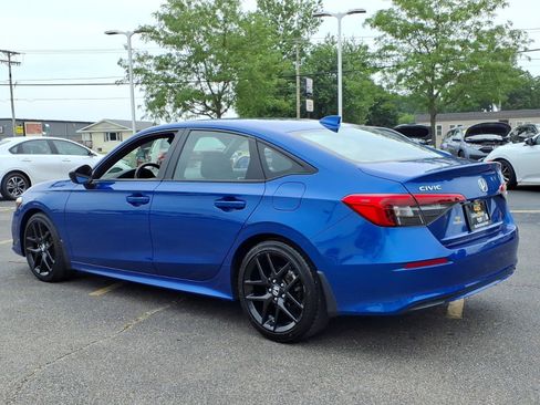Used 2023 Honda Civic Sport image 8