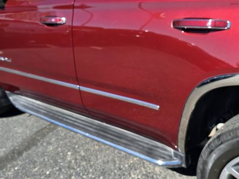 Used 2019 GMC Yukon Denali image 40