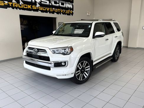 Used 2022 Toyota 4Runner Limited AWD/4WD image 1