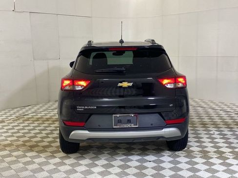 Used 2025 Chevrolet TrailBlazer LT w/ Convenience Package AWD/4WD image 18