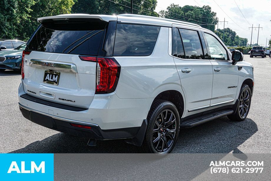 Used 2024 GMC Yukon Denali AWD/4WD image 5