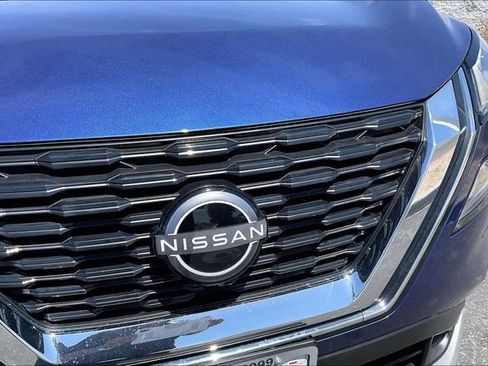 Used 2023 Nissan Rogue SV FWD image 30