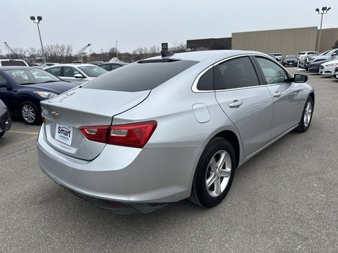 Used 2021 Chevrolet Malibu LS image 5