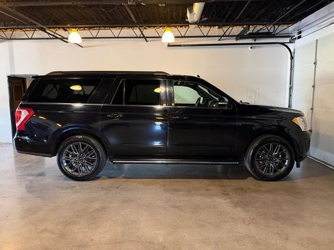Used 2021 Ford Expedition Max XLT image 5