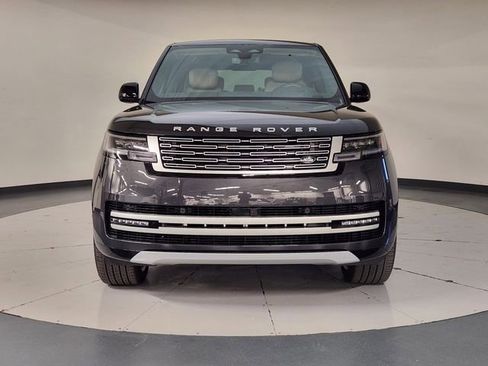 New 2026 Land Rover Range Rover Long Wheelbase Autobiography image 9