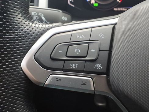 Certified 2023 Volkswagen Atlas SEL Premium image 22