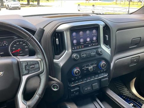 Used 2019 Chevrolet Silverado 1500 LTZ w/ LTZ Premium Package RWD image 9