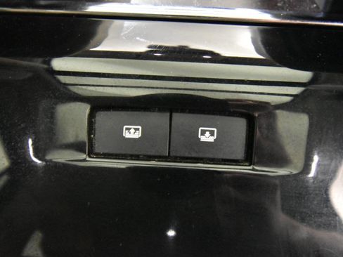 Used 2022 Lincoln Navigator Reserve image 22