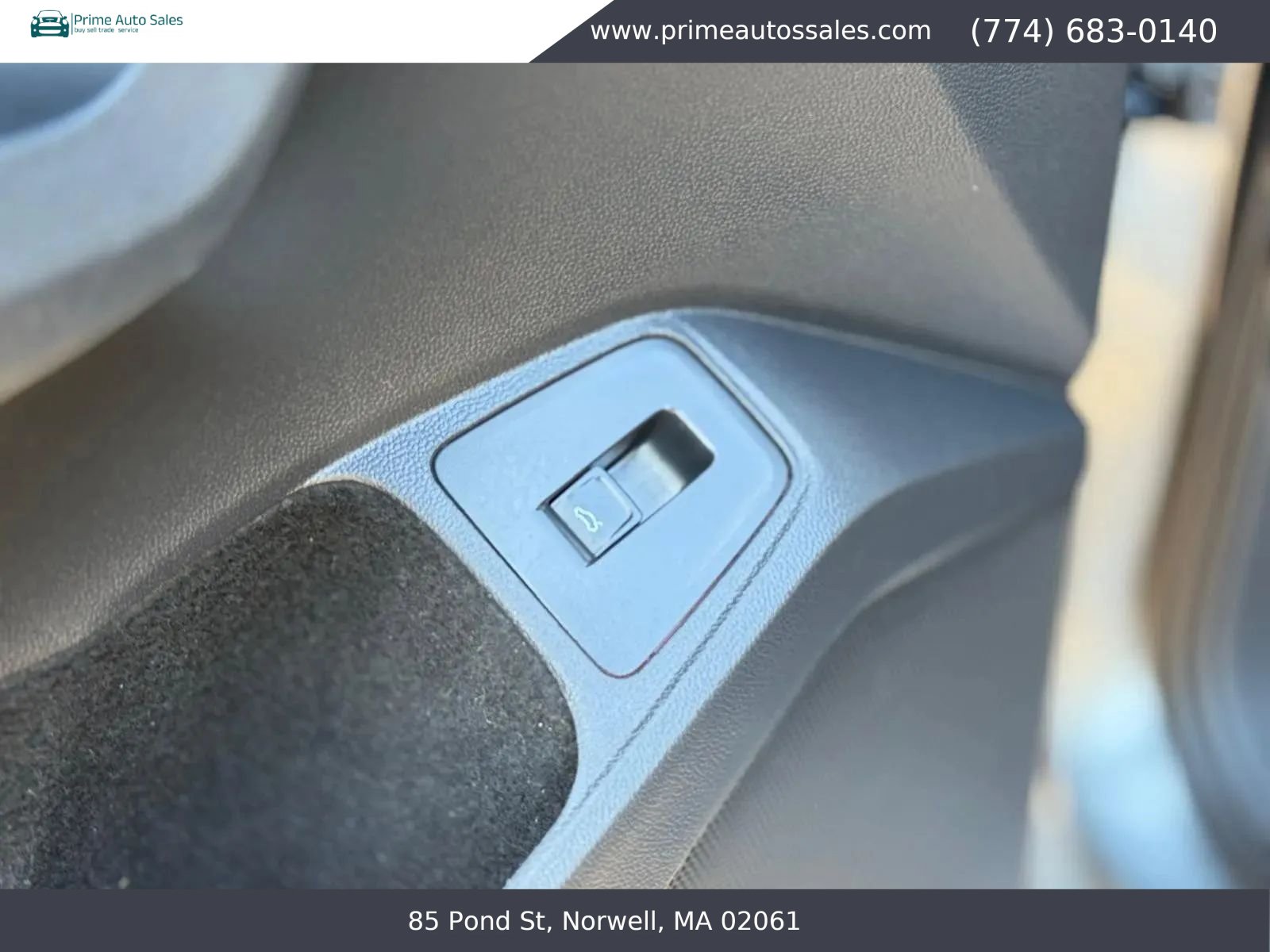 Used 2022 Volkswagen Tiguan SE R-Line AWD/4WD image 33