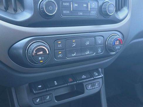 Used 2017 Chevrolet Colorado Z71 RWD image 29