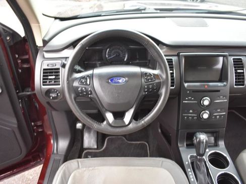 Used 2017 Ford Flex SEL w/ Equipment Group 202A image 41
