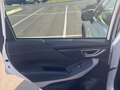 Used 2023 Subaru Forester Limited w/ Popular Package #2 image 18