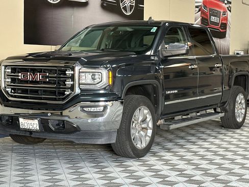Used 2018 GMC Sierra 1500 SLT w/ SLT Premium Package image 8
