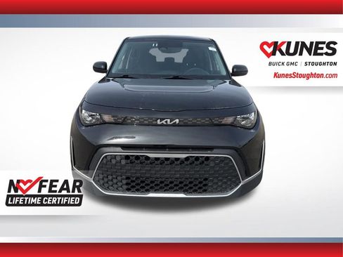 Used 2025 Kia Soul LX image 5