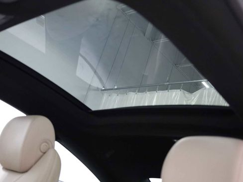 Used 2018 Mercedes-Benz C 300 Coupe image 19