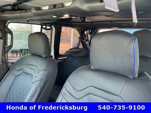 Used 2023 Jeep Wrangler Unlimited Sport AWD/4WD image 29