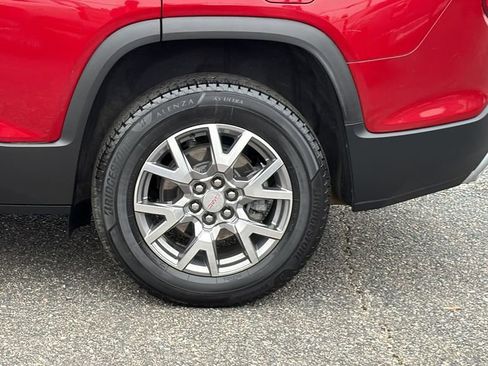 Used 2021 GMC Acadia SLT w/ Preferred Package image 9