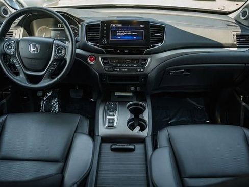 Used 2023 Honda Ridgeline RTL-E image 10