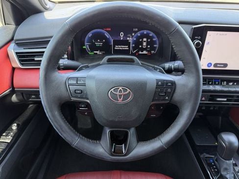 Used 2025 Toyota Camry XSE w/ Premium Plus Package image 13