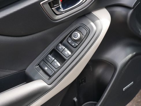Used 2024 Subaru Forester Limited AWD/4WD image 19