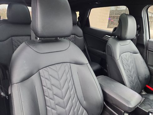 Used 2023 Kia Sportage X-Line w/ X-Line Premium Package image 34