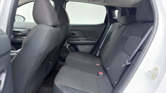 Used 2025 Nissan Kicks S FWD image 17