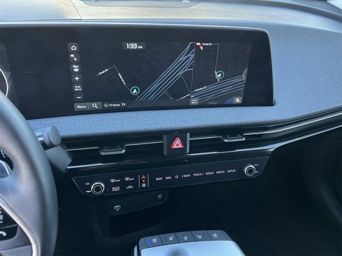 Used 2022 Kia EV6 Wind image 16